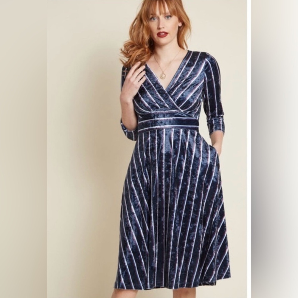 Modcloth Velvet Long Sleeve Dress in Navy and White